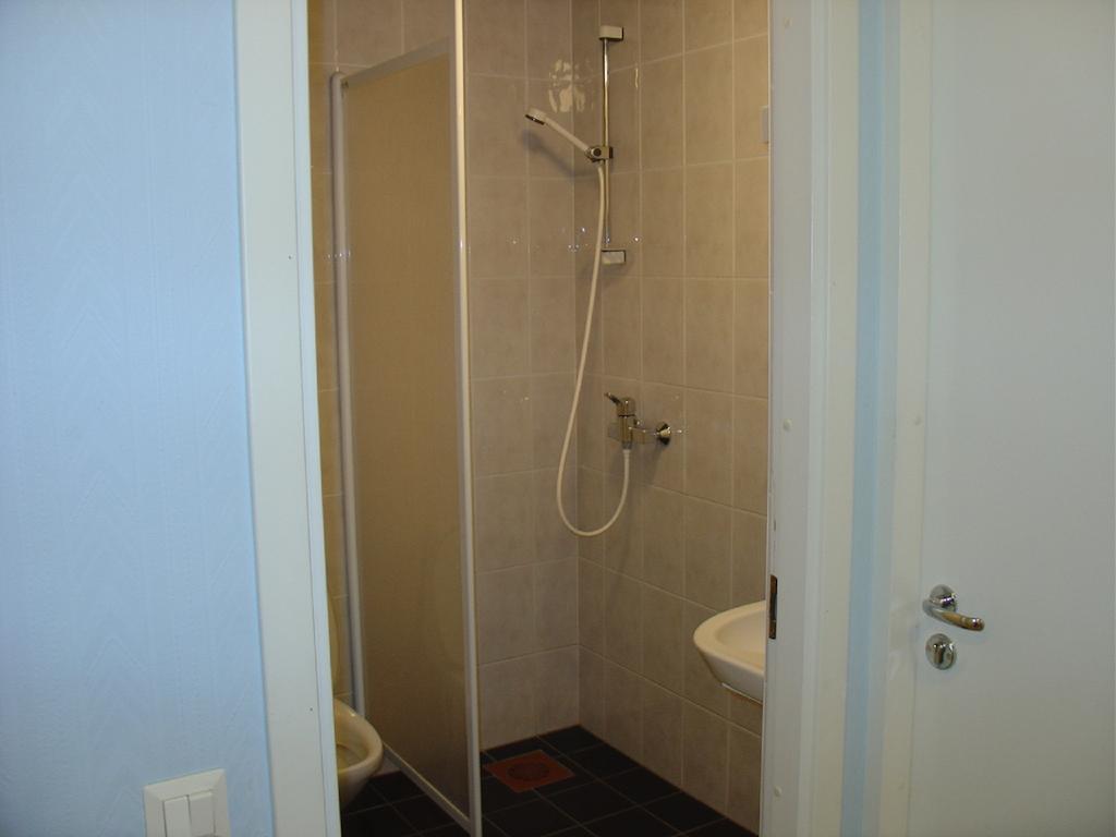 Kuressaare Airport Guest House Habitación foto